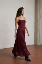 Load image into Gallery viewer, NEWEST ARRIVAL Burgundy Asymmetrical Waist Pleated Midi Dress
