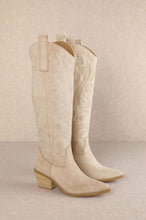 Load image into Gallery viewer, NEWEST ARRIVAL Light Beige Embroidered Western Boots
