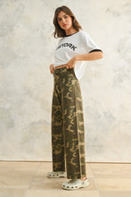Load image into Gallery viewer, NEWEST ARRIVAL Camouflage Wide Leg Crop Jeans

