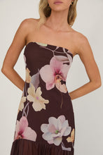 Load image into Gallery viewer, NEWEST ARRIVAL Brown Floral Strapless Maxi Dress
