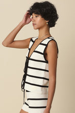 Load image into Gallery viewer, NEWEST ARRIVAL *PREORDER 3/26* Cream/Black Knit Front Tie Shorts Set
