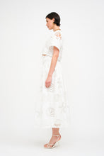 Load image into Gallery viewer, ONLINE ONLY White Seashell Beachy Embroidered Maxi Skirt Set
