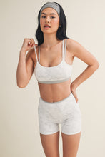 Load image into Gallery viewer, NEWEST ARRIVAL Gray Camo Spandex Athletic Set
