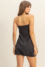 Load image into Gallery viewer, NEWEST ARRIVAL Black Strapless Blouson Mini Dress
