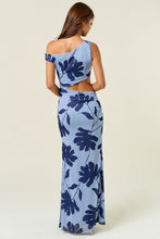 Load image into Gallery viewer, Blue Leaf Print Mesh Cut Out Maxi Dress
