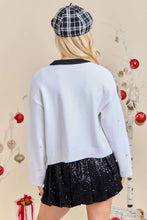 Load image into Gallery viewer, White/Black Neck Tie Pearl Cardigan
