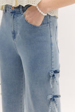 Load image into Gallery viewer, NEWEST ARRIVAL Denim Bow Tie Crop Denim Jeans
