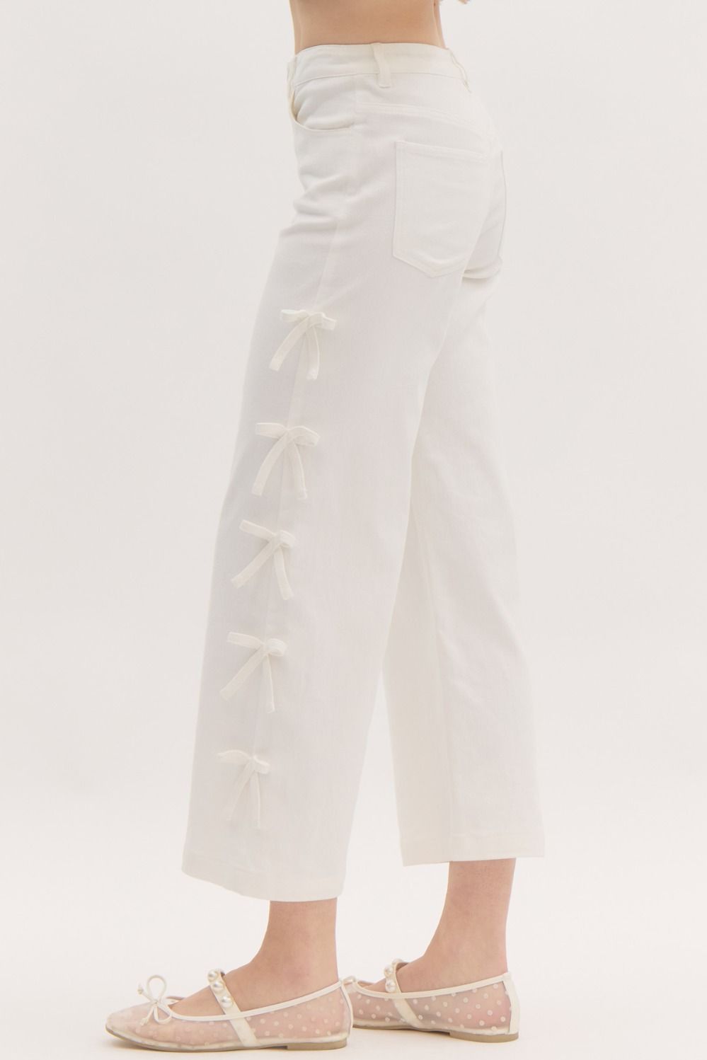 NEWEST ARRIVAL White Bow Tie Crop Denim Jeans