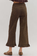 Load image into Gallery viewer, NEWEST ARRIVAL Brown Animal Print Crop Jeans
