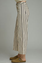 Load image into Gallery viewer, NEWEST ARRIVAL Black Striped Ankle Length Jeans
