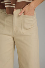 Load image into Gallery viewer, NEWEST ARRIVAL Cream Wide Leg Crop Jeans

