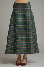 Load image into Gallery viewer, NEWEST ARRIVAL Green Christmas Plaid Maxi Skirt Set
