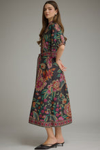 Load image into Gallery viewer, NEWEST ARRIVAL Black Floral Puff Sleeve Midi Dress
