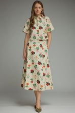 Load image into Gallery viewer, NEWEST ARRIVAL Cream Triangle Print Floral Midi Skirt Set
