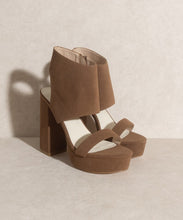 Load image into Gallery viewer, LAST PAIR FINAL SALE Cuff Brown Platform Heels
